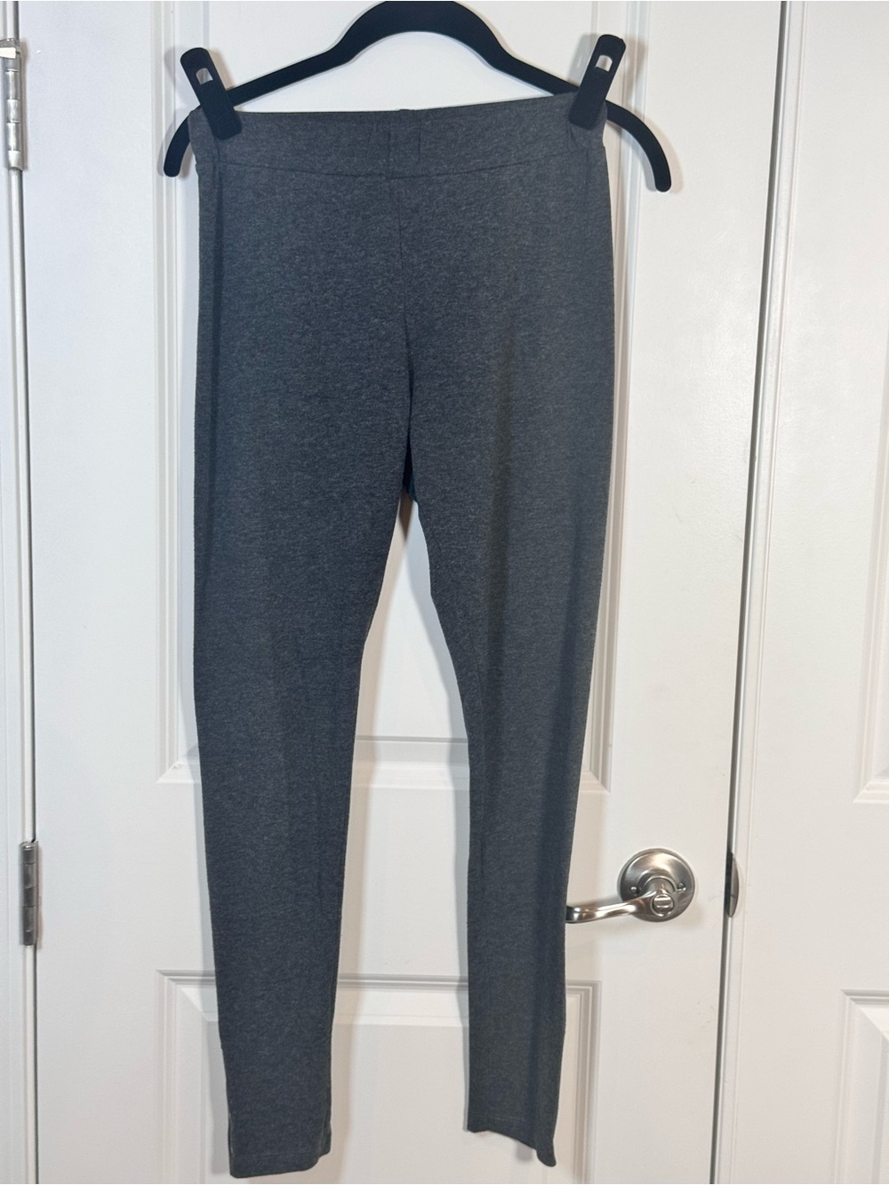 Style & Co Gray Leggings Small Ankle Zip Rhinestone Stretch Pull On Yoga Sporty